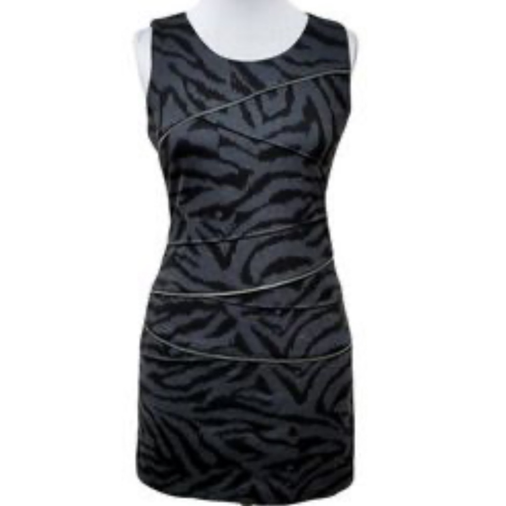 3 for $30 Michael Kors Black Zebra Print Sleeveless Dress Size 6